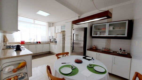APARTAMENTO NO NO BAIRRO UMUARAMA- A POUCOS METRO DA AVENIDA DA MODA