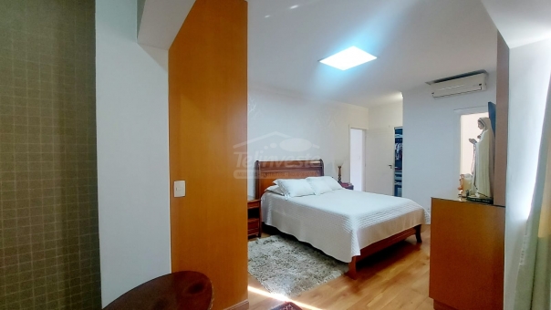 APARTAMENTO NO NO BAIRRO UMUARAMA- A POUCOS METRO DA AVENIDA DA MODA