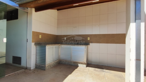 APARTAMENTO COBERTURA NO COL&Eacute;GIO DE PASSOS