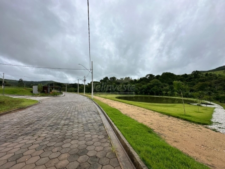 LOTE- CONDOM&Iacute;NIO SOLAR DA COLINA 