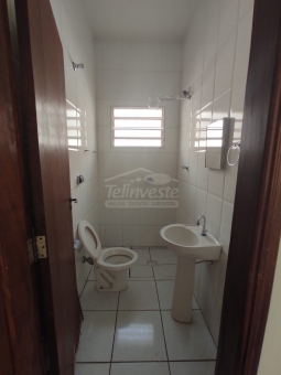 CASA NO BAIRRO ELDORADO