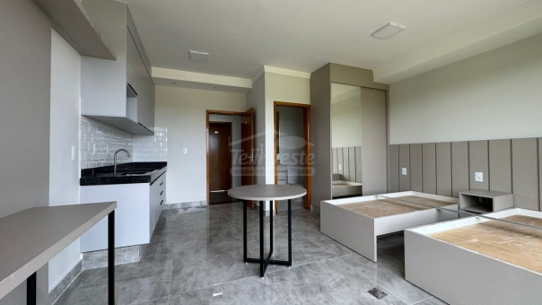 Studio pr&oacute;ximo Atenas