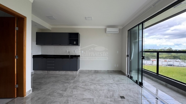 Studio pr&oacute;ximo Atenas