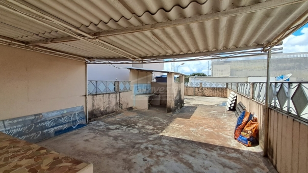 SOBRADO - CENTRO