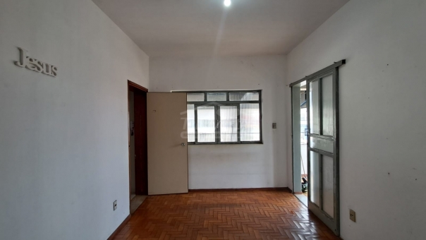 SOBRADO - CENTRO