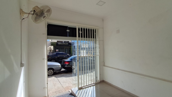 COMODO - COMERCIAL