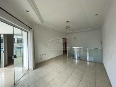 CASA NO MUARAMA AO LADO DA AVENIDA DA MODA 