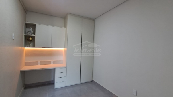 STUDIO PR&Oacute;XIMO A ATHENAS
