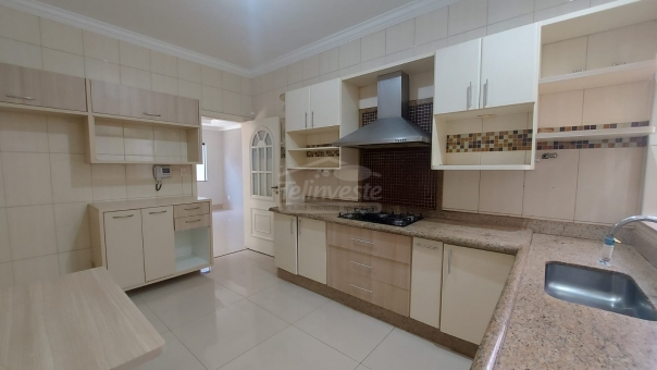 CASA NO BAIRRO JARDIM ELDDORADO 