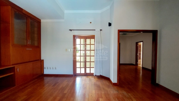 CASA NO BAIRRO BELO HORIZONTE 