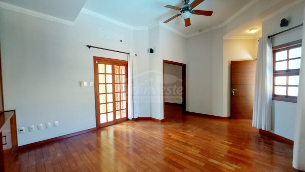 CASA NO BAIRRO BELO HORIZONTE 