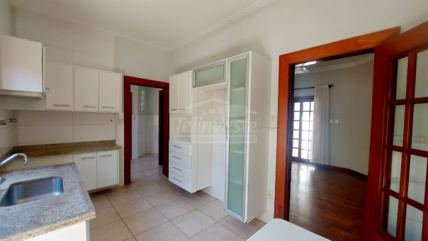 CASA NO BAIRRO BELO HORIZONTE 