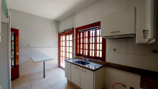 CASA NO BAIRRO BELO HORIZONTE 