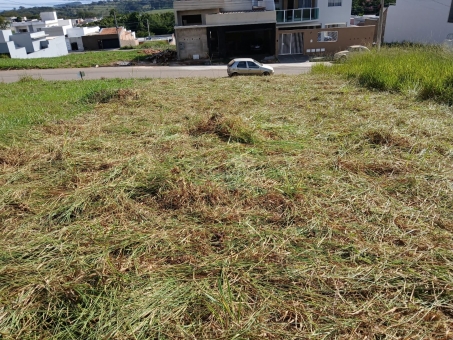 OPORTUNIDADE DE LOTE - RECANTO DO BOSQUE