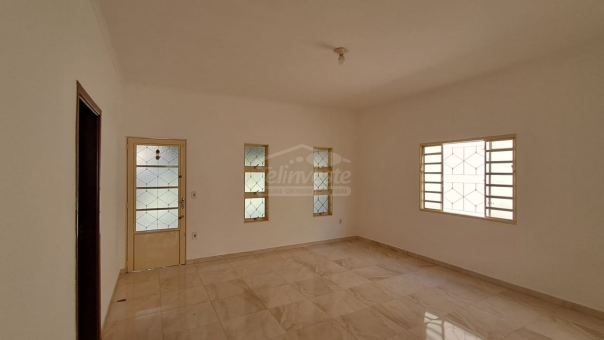 CASA - JARDIM ELDORADO