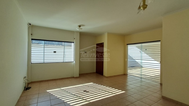 EXCELENTE CASA - CENTRAL