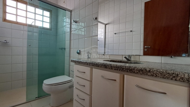 EXCELENTE CASA - CENTRAL