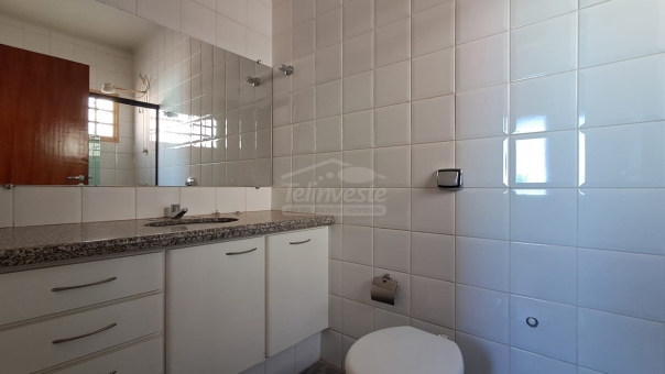 EXCELENTE CASA - CENTRAL