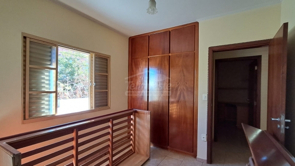 EXCELENTE CASA - CENTRAL