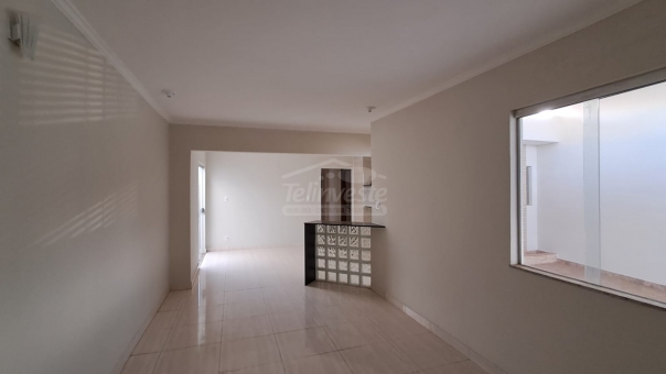 EXCELENTE CASA - JARDIM DOS PINHEIROS