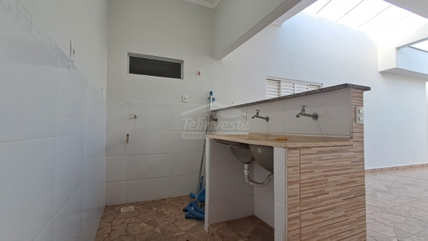 EXCELENTE CASA - JARDIM DOS PINHEIROS