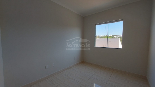 APARTAMENTO NO JARDIM PINHEROS- PERTO DO FORUN