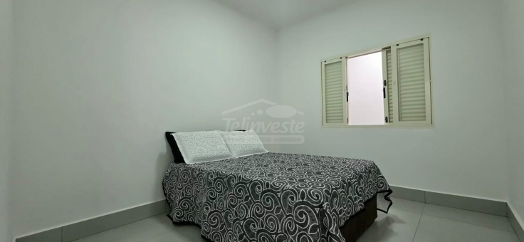 CASA RESIDENCIAL A VENDA - NOVO MUNDO