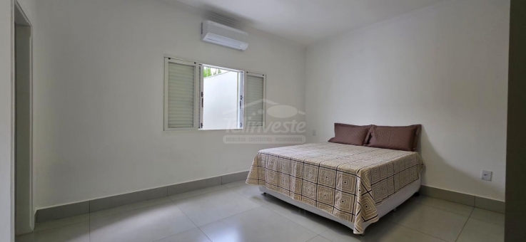 CASA RESIDENCIAL A VENDA - NOVO MUNDO