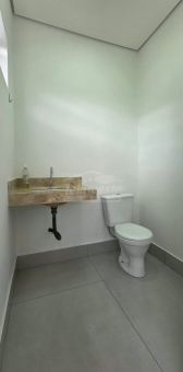 CASA RESIDENCIAL A VENDA - NOVO MUNDO