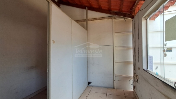 EXCELENTE PONTO COMERCIAL - LOTE
