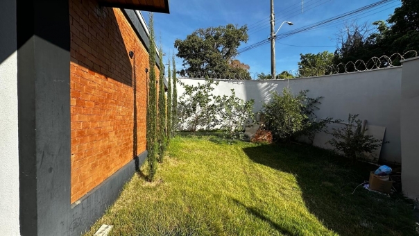 EXCELENTE CASA - BAIRRO PANORAMA