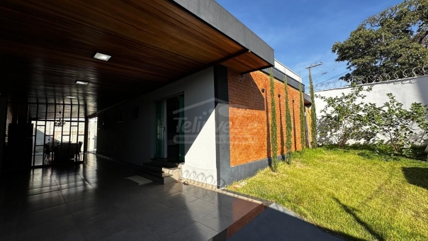 EXCELENTE CASA - BAIRRO PANORAMA