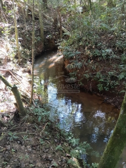 CHACARA EM PASSOS/ BOM JESUS