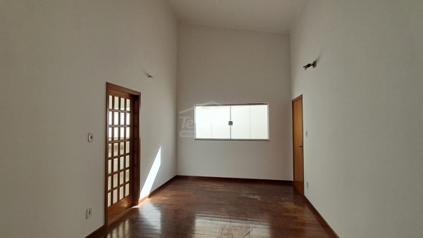 EXCELENTE CASA - JARDIM ELDORADO