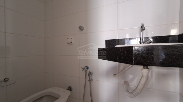 EXCELENTE CASA - VILA RICA COM PISCINA