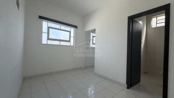 COMODO COMERCIAL 