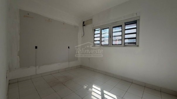 COMODO COMERCIAL 