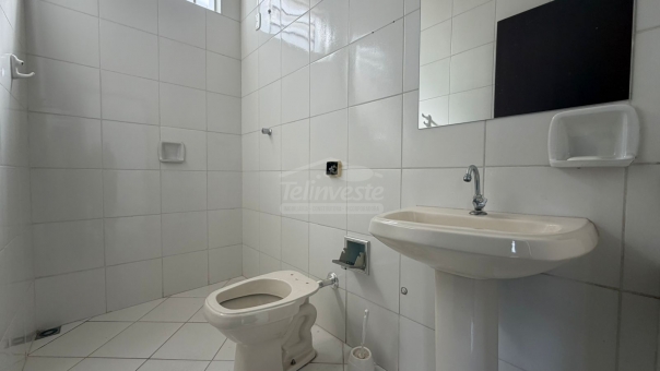 COMODO COMERCIAL 