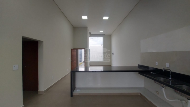 EXCELENTE CASA, CONSTRU&Ccedil;&Atilde;O NOVA - PARQUE ALVORADA