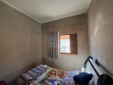 CASA NO BAIRRO COHAB 