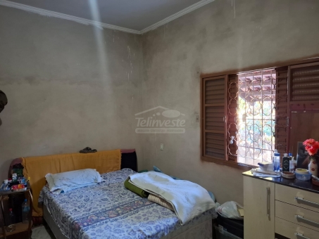 CASA NO BAIRRO COHAB 