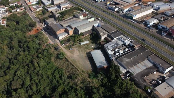 AREA INDUSTRIAL SERRA VERDE- AO LADO DA MG 050 