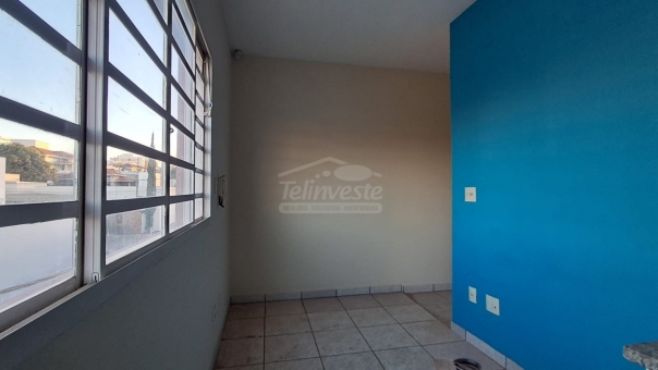 Comodo comercial - Santa casa 