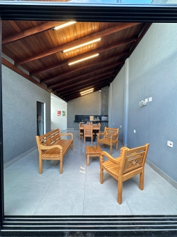 CASA A VENDA - VILA BETINHO