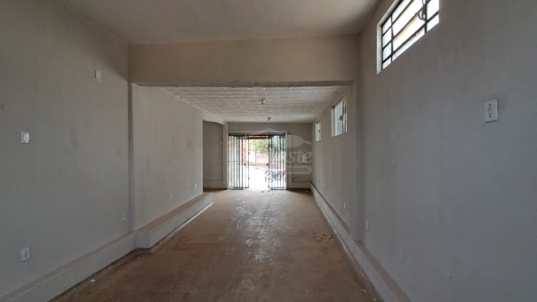 Comodo comercial - Penha 