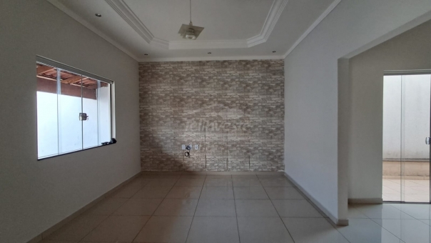 Casa - Jardim It&aacute;lia 