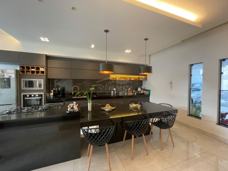 CASA ALTO PADR&Atilde;O NO CONDOM&Iacute;NIO MONTE BELO