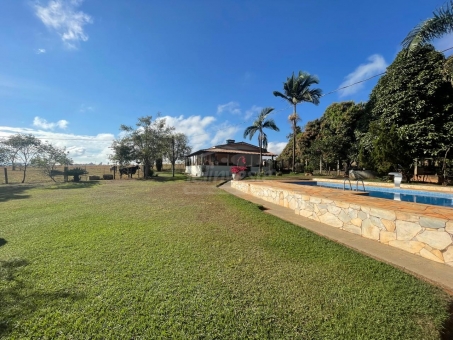 SITIO 2 ALQUEIRES A 8 KM DE PASSOS 