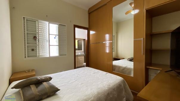 CASA + C&Oacute;MODO COMERCIAL BEM PR&Oacute;XIMO A AVENIDA DA MODA 