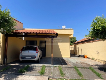 Casa a Venda - Condominio Barbacena